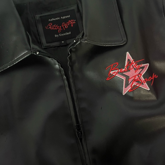 Betty Boop Leather Jacket - Picture 2 of 6
